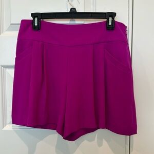 LOFT Dressy Shorts Side Zip Size 6
